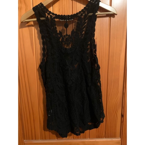 Painted threads lace tank - Picture 2 of 4